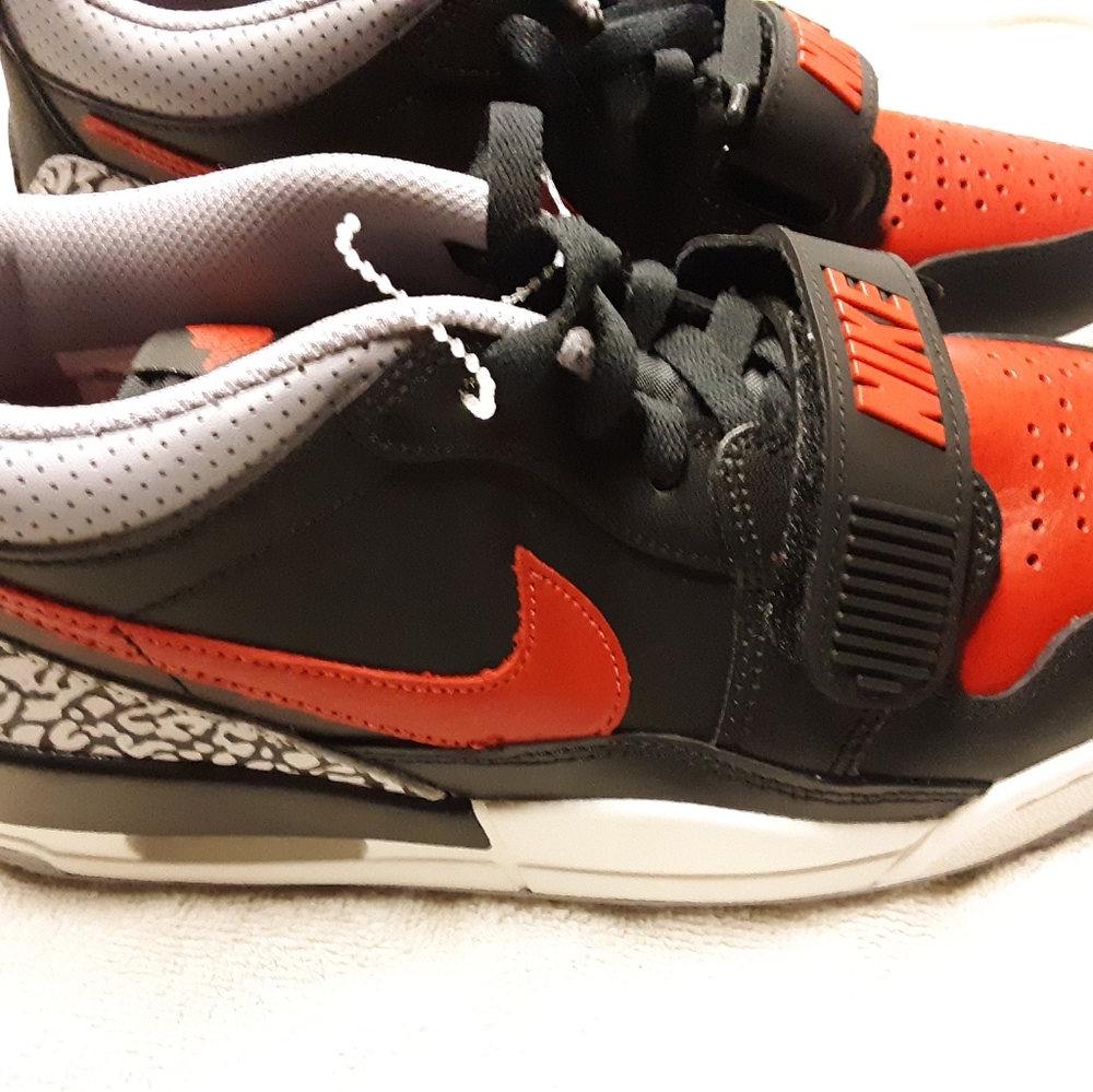 NIKE AIR JORDAN LEGACY 312 LOW